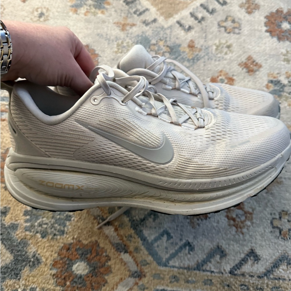 Nike Vomero 18